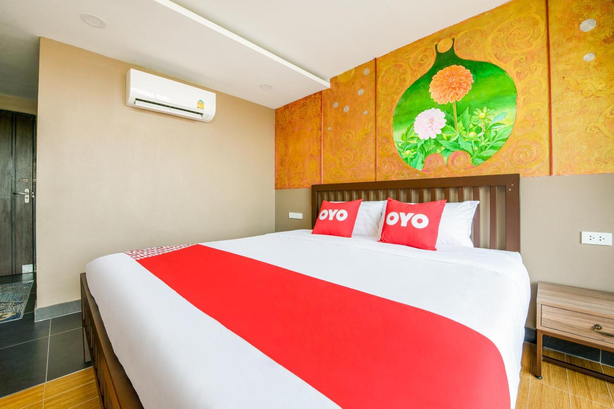 Super Oyo 458 Nakorn Siam Boutique Hotell Pattaya Exteriör bild